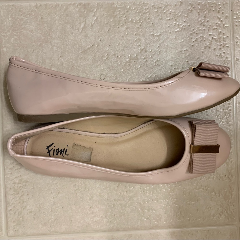 Ballet Flats - Picture 4 of 6